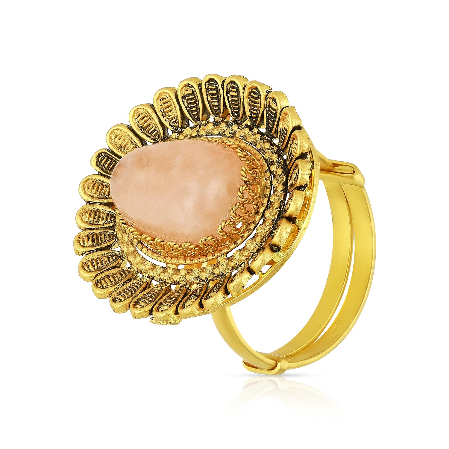 Gold Cocktail Finger Ring